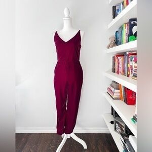 Banana Republic Cabernet Velvet cropped jumpsuit size 0